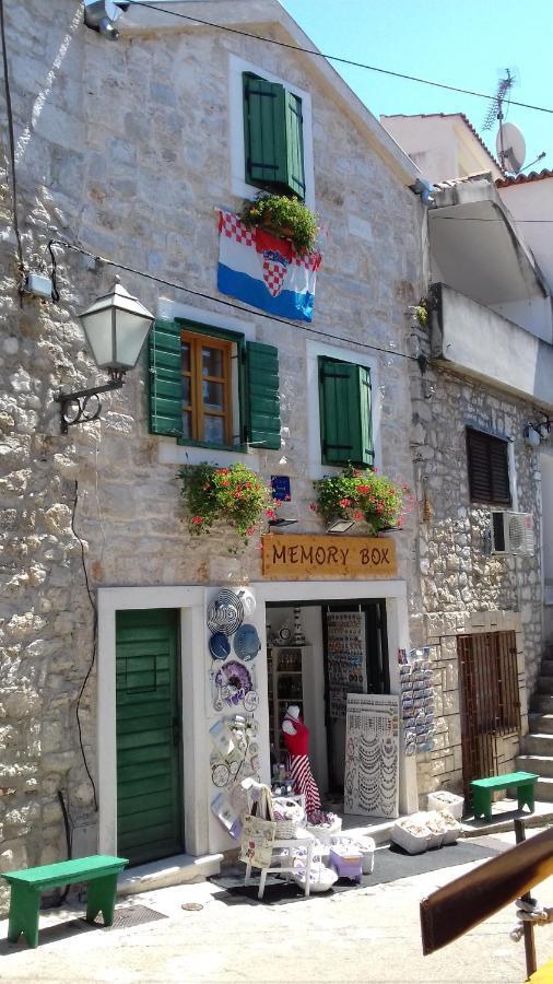 Apartments Mime - Small House Vodice Exterior foto